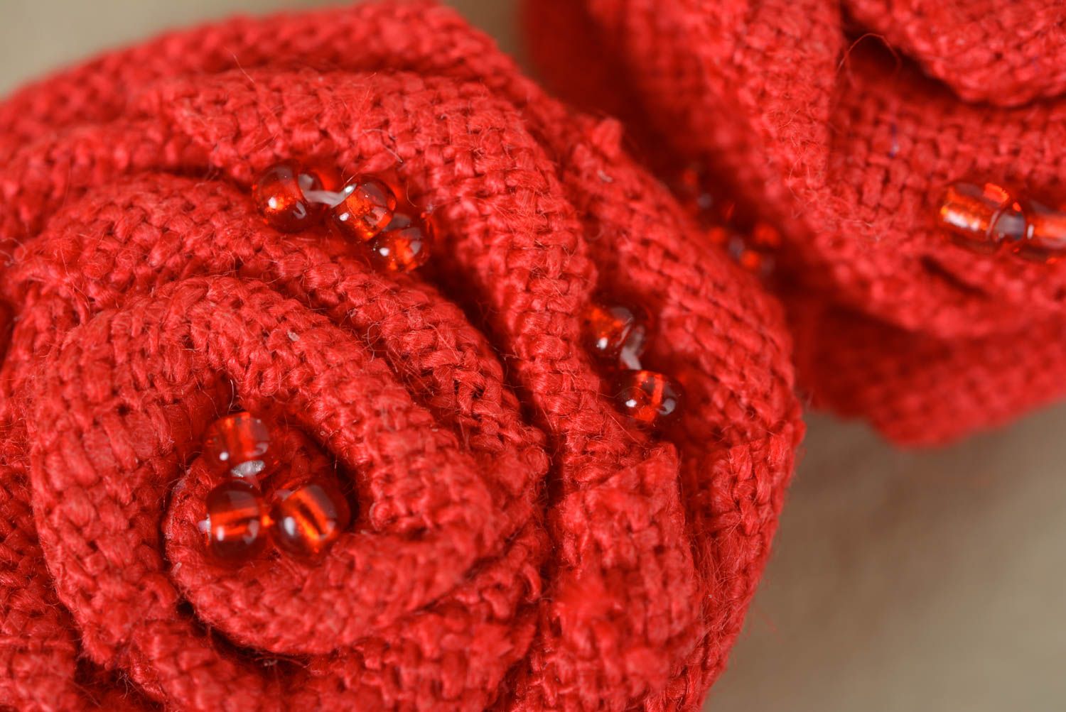 Серьги из ткани ручной работы красивые серьги красные цветы модные серьги фото 2