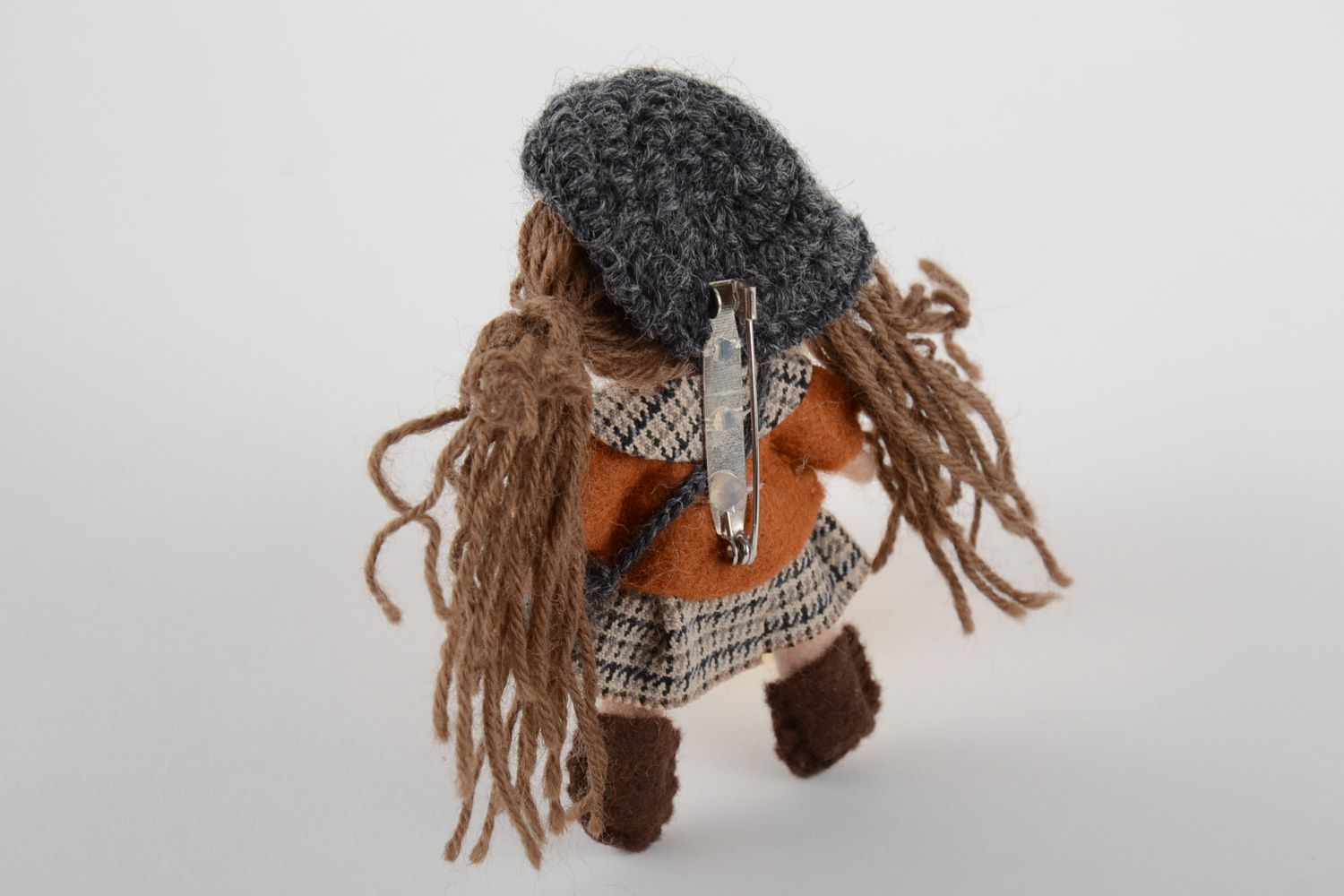 Handmade designer felted wool brooch toy Doll photo 3