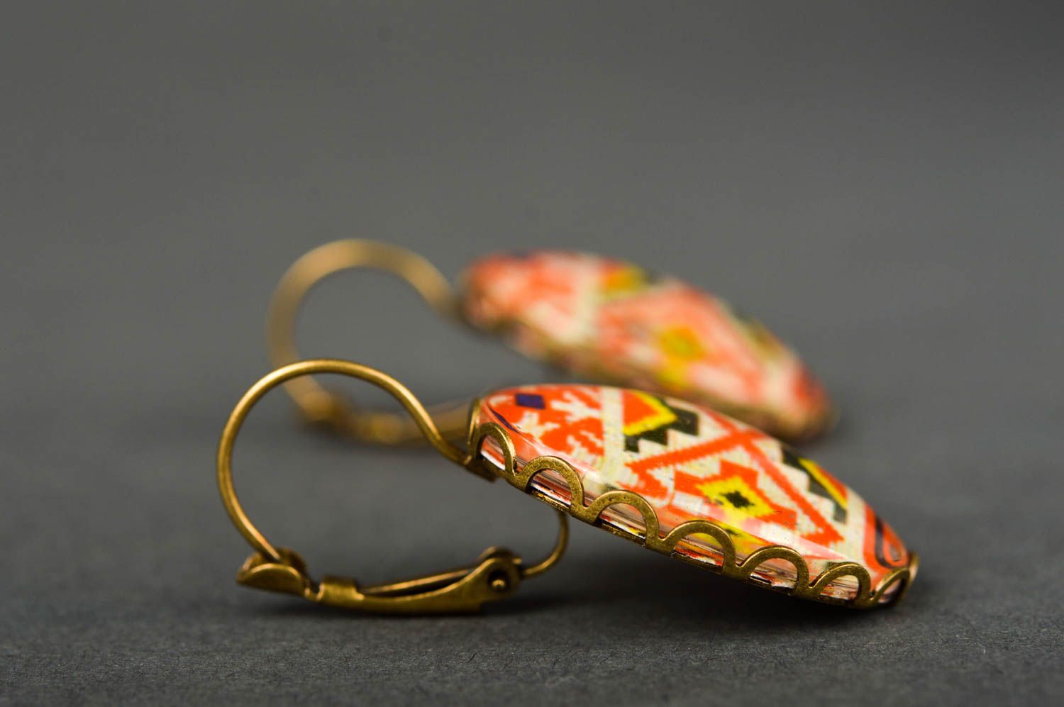 Cabochon earrings handmade designer earrings with print round-shaped earrings photo 4