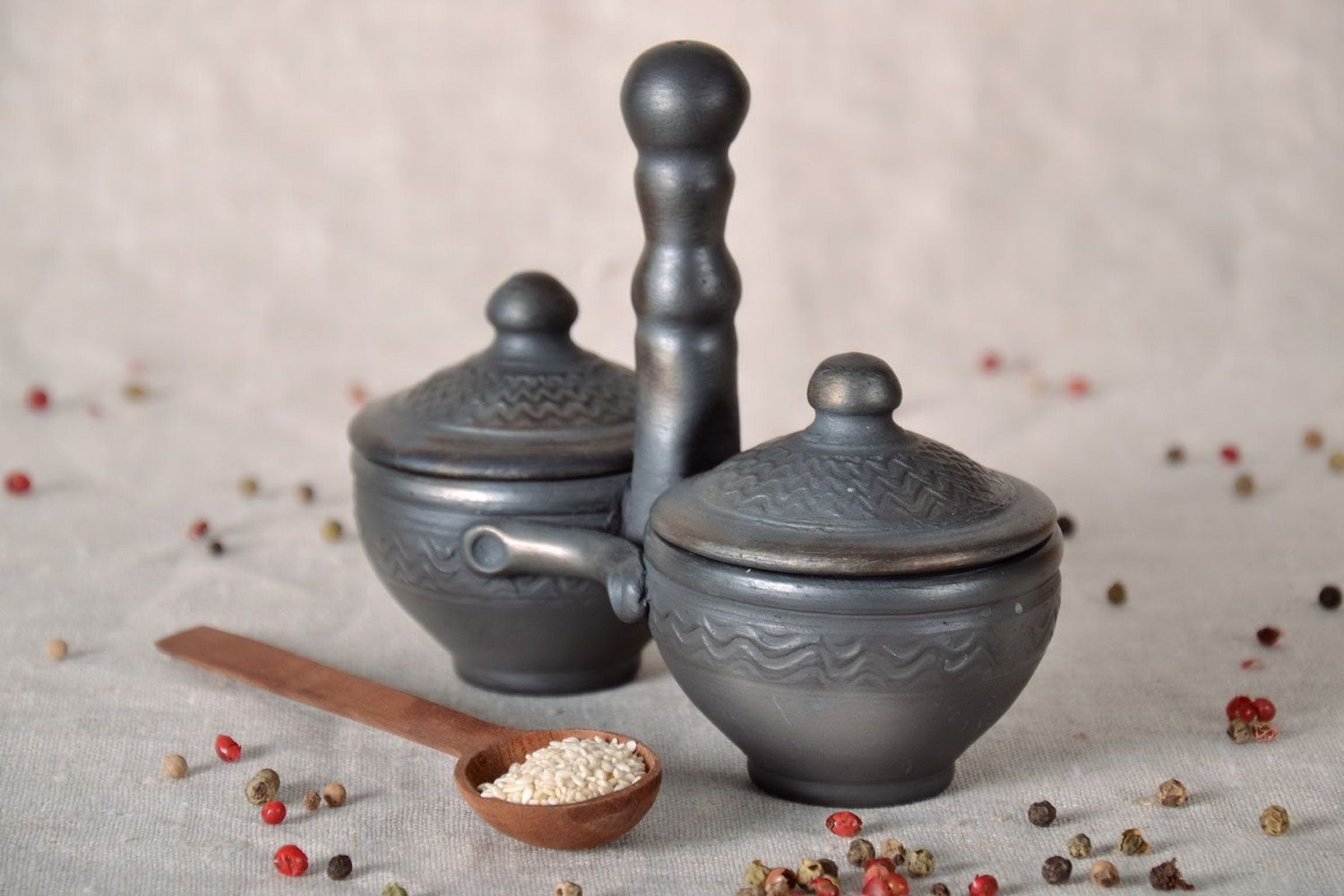 2-in-1 ceramic set for spices  photo 1