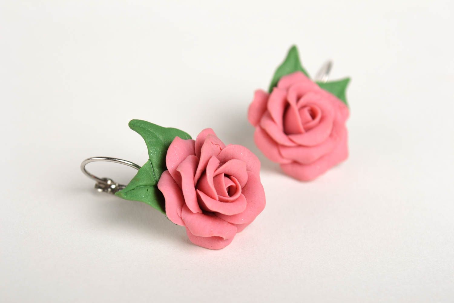 Handmade ausgefallener Ohrschmuck Porzellan Schmuck Ohrringe für Damen Rosen foto 4