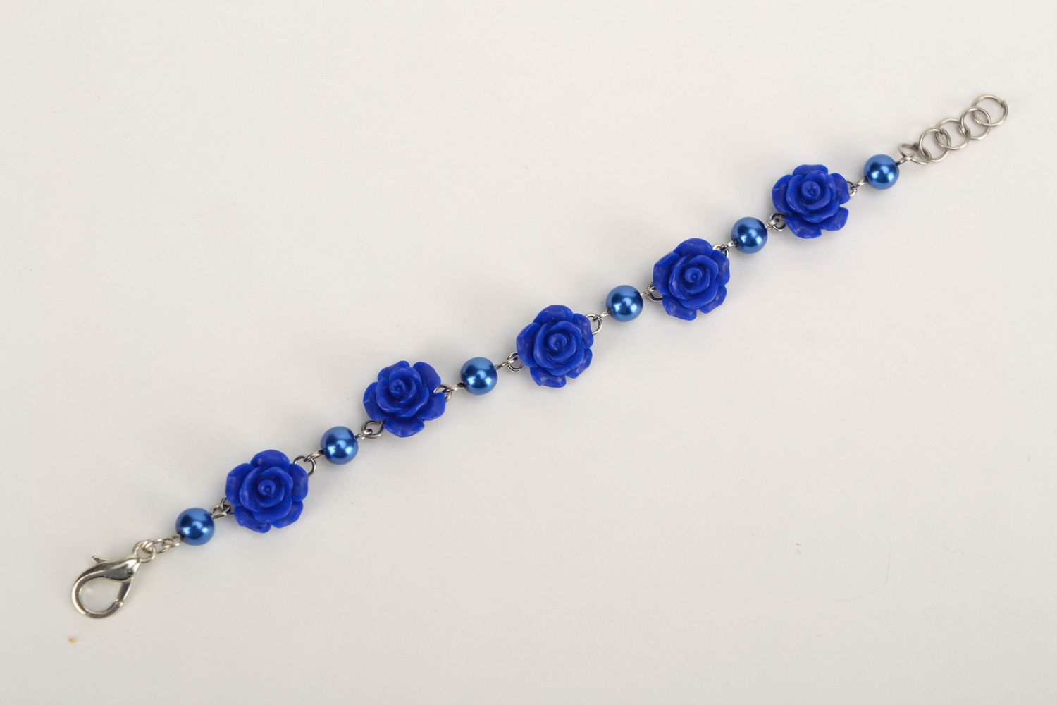 Beau bracelet en pâte polymère avec fleurs bleues fait main bijou pour femme photo 4