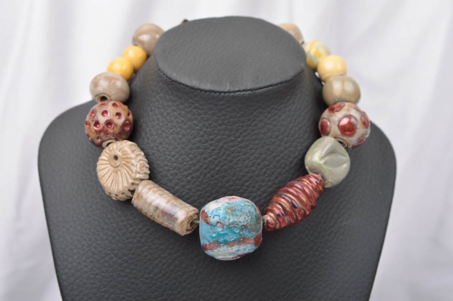 Beautiful handmade ceramic necklace bead necklace fashion tips cool jewelry photo 1