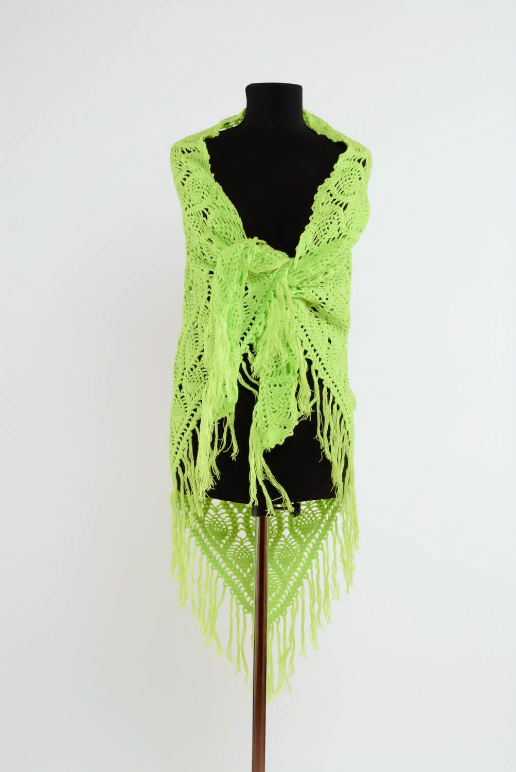 Crocheted shawl photo 1