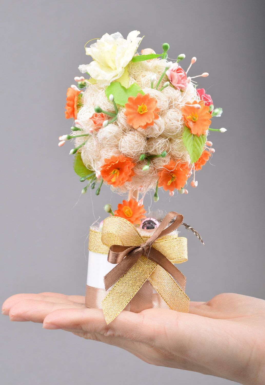 Arbre topiaire décorative en sisal avec fleurs en rubans fait main cadeau femme photo 1