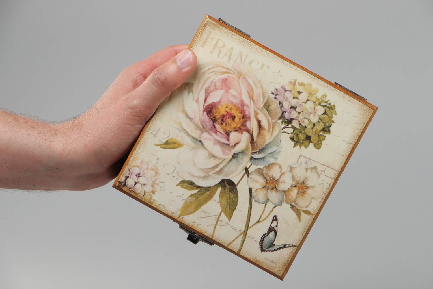 Деревянная шкатулка для украшений с цветочным принтом на крышке ручной работы фото 5