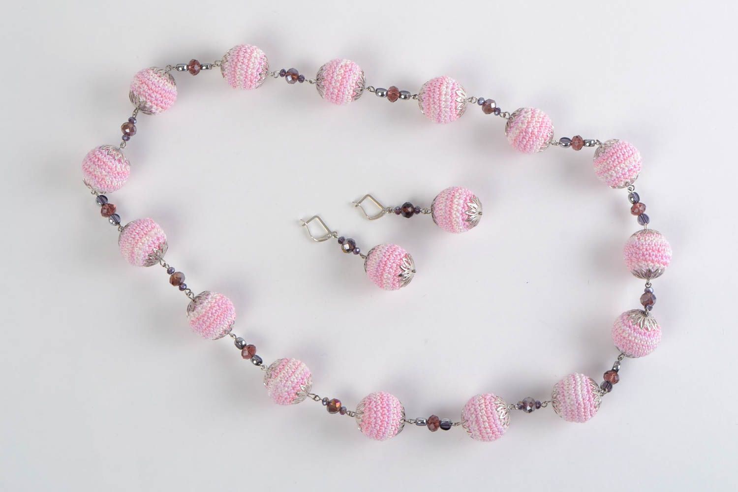 Häkel Schmuck Set aus Perlen  Halskette und Ohrringe in Rosa handgeschaffen toll foto 1
