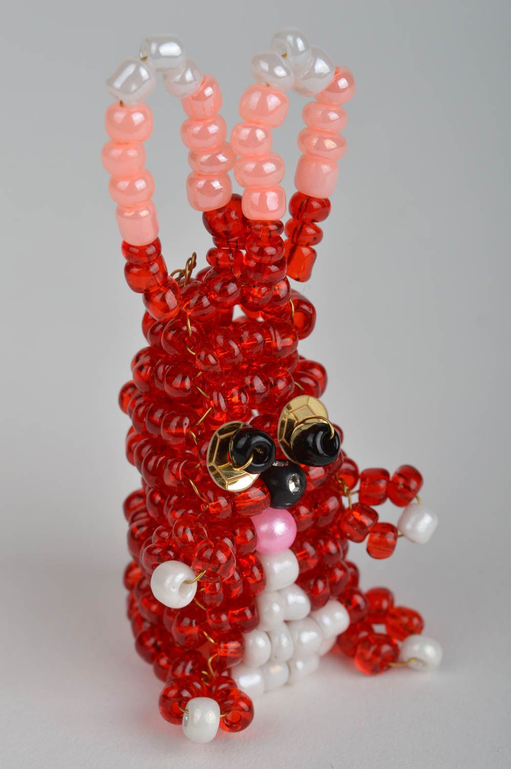 Petite marionnette à doigt Lapin rouge en perles de rocaille faite main photo 2