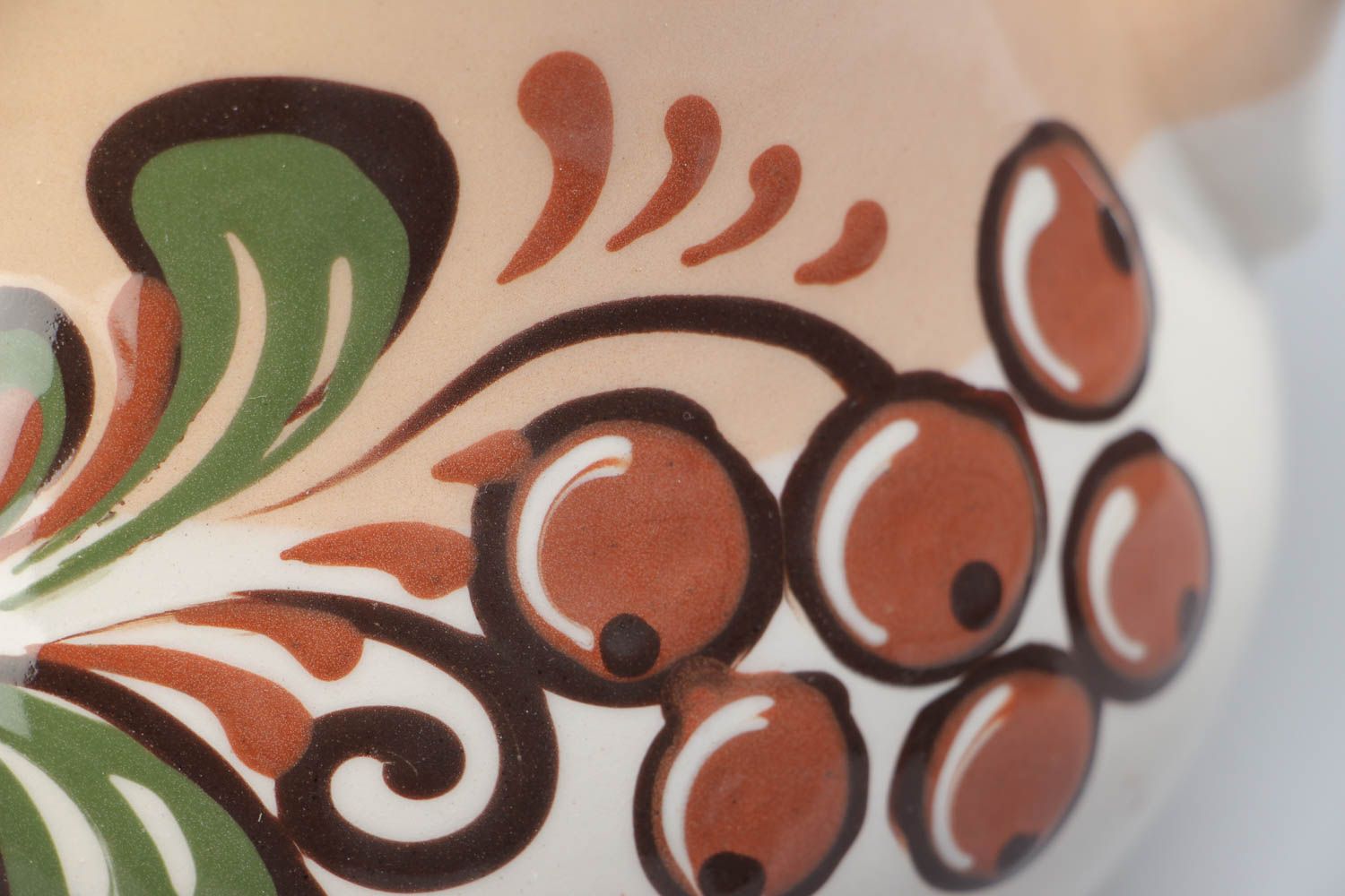 Кувшин из глины ручной работы с росписью цветной глазурью для напитков красивый фото 3