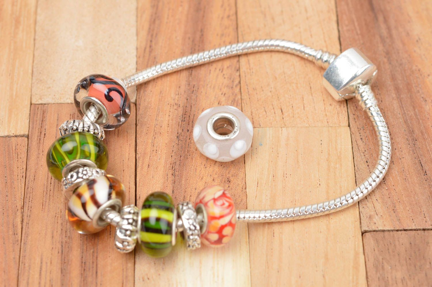Handmade jewelry making supplies white glass bead lampwork glass art ideas photo 4