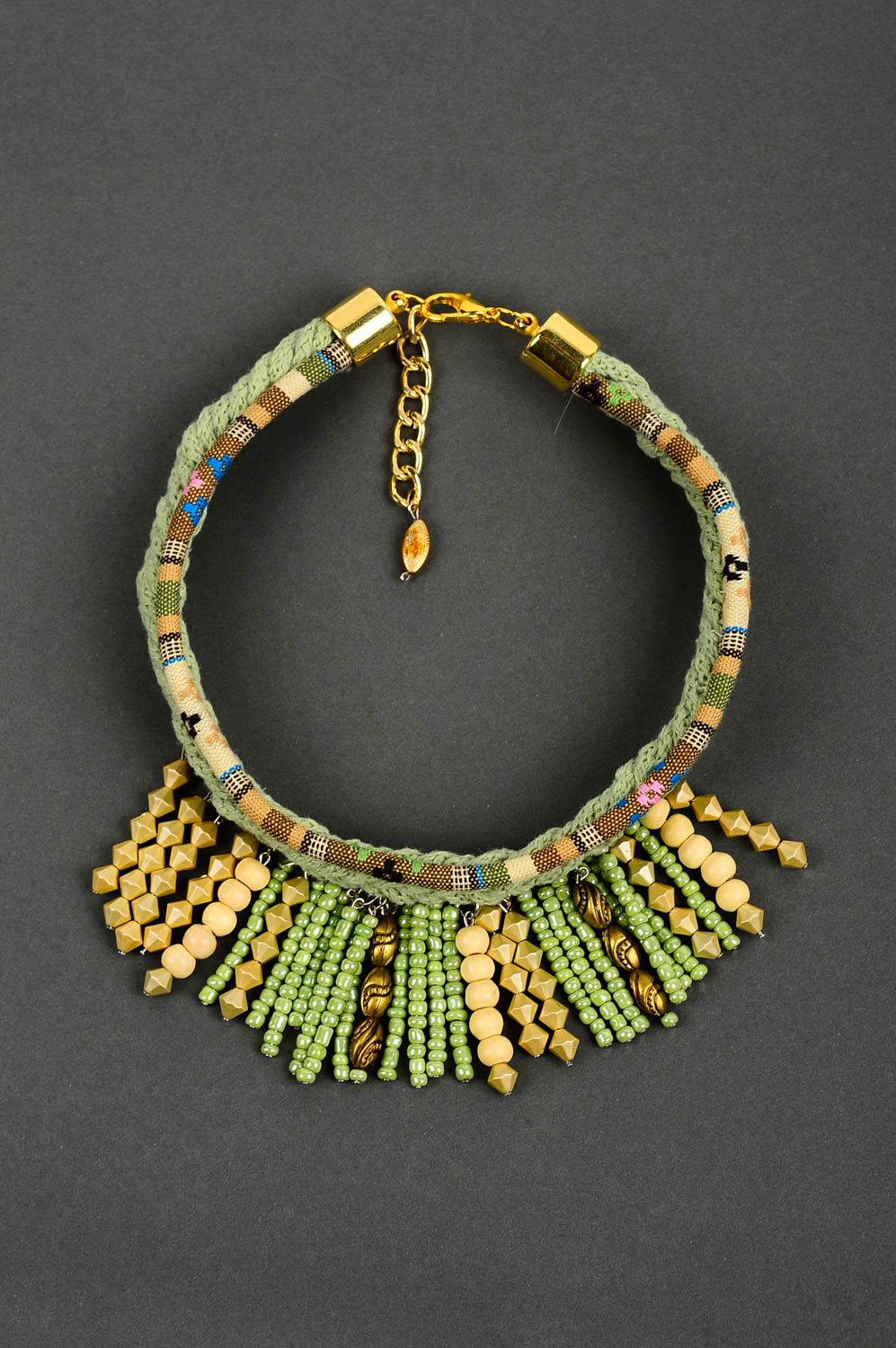 Stylish handmade textile necklace beaded necklace design fashion trends photo 2