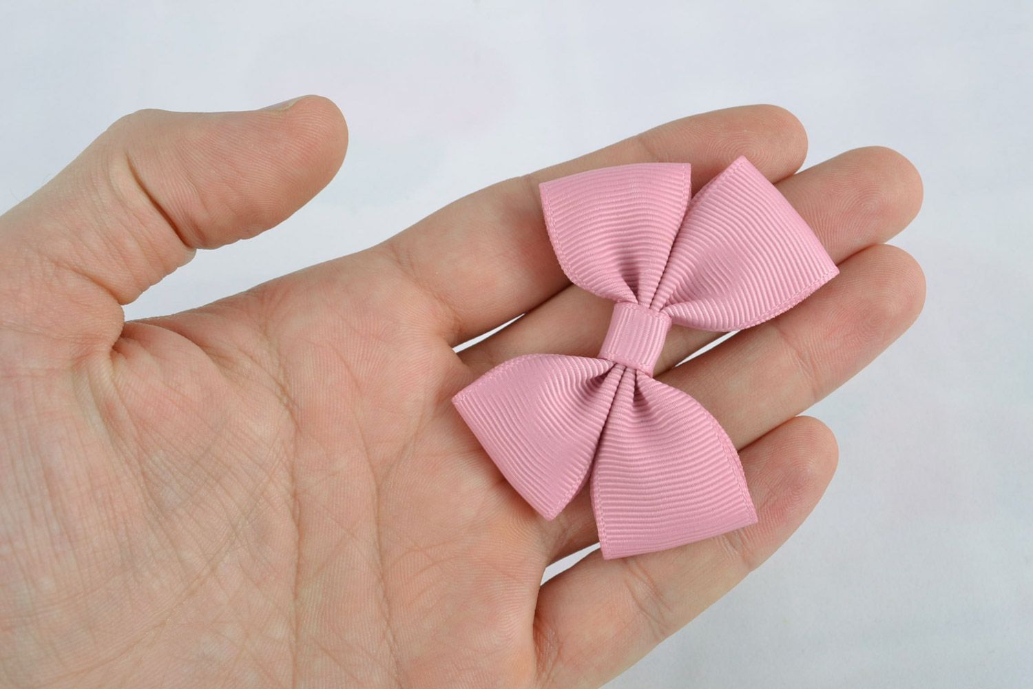 Handmade beautiful pink bow for hair pin made of rep ribbons hair accessories photo 2