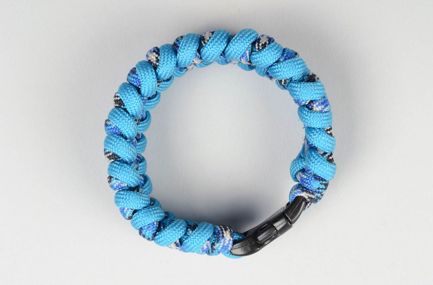 Браслет из паракорда handmade браслет выживания мужской браслет голубой широкий фото 4