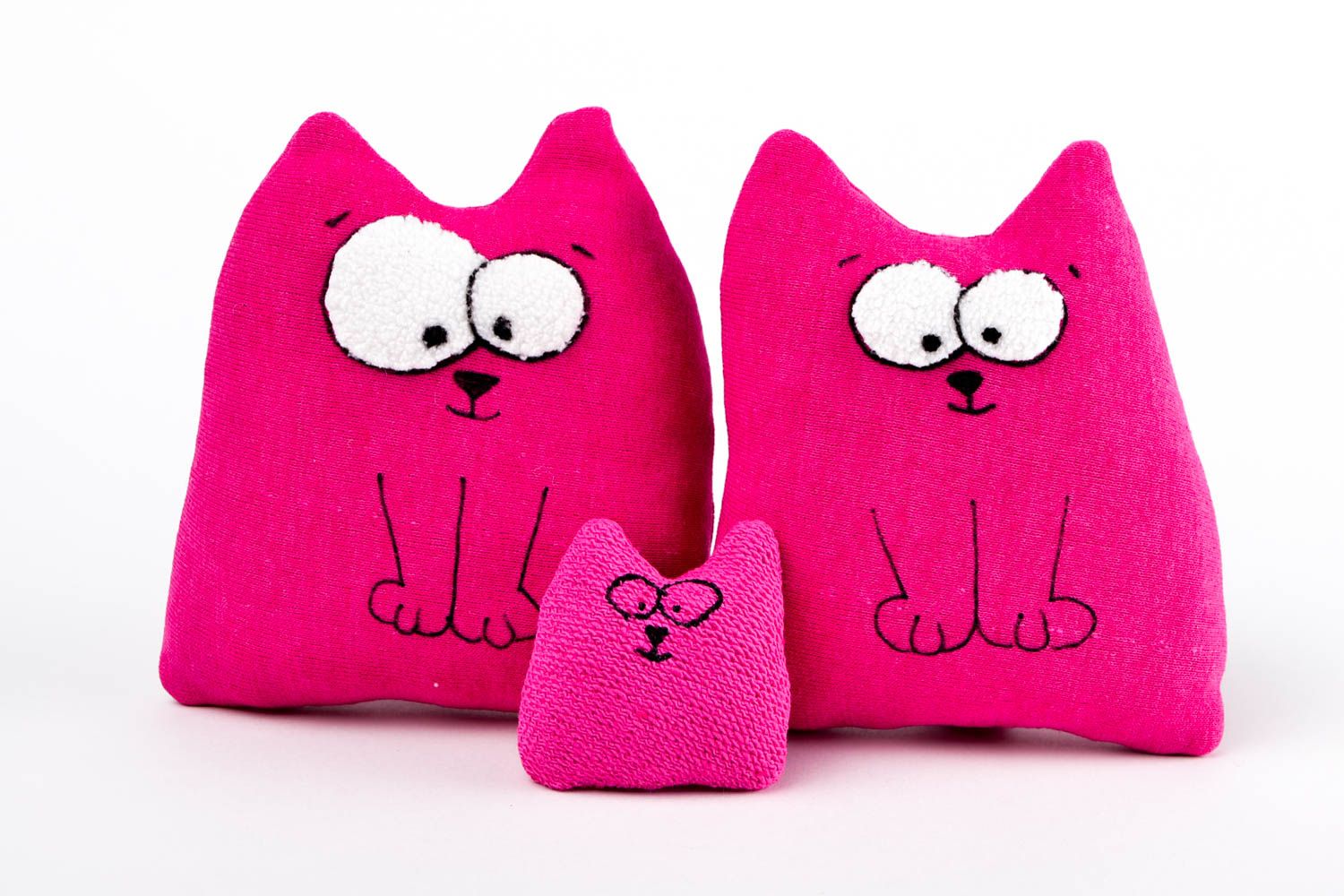 Peluches chats roses Jouets faits main en polaire 3 pièces Cadeau pour enfant photo 1
