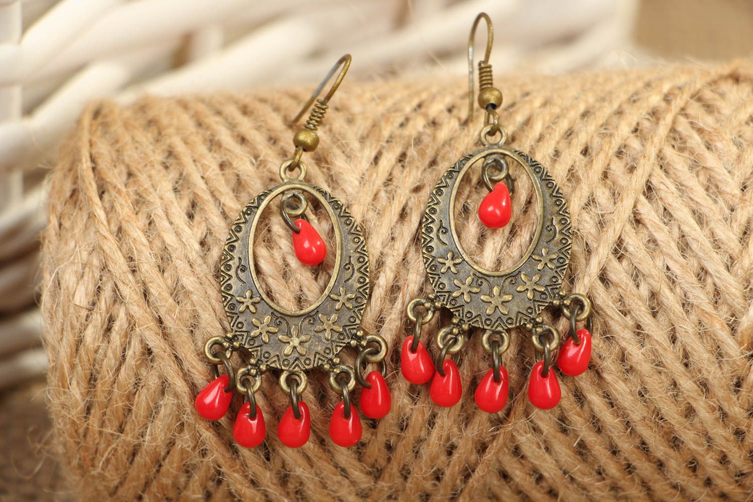 Gypsy metal earrings with red beads photo 4