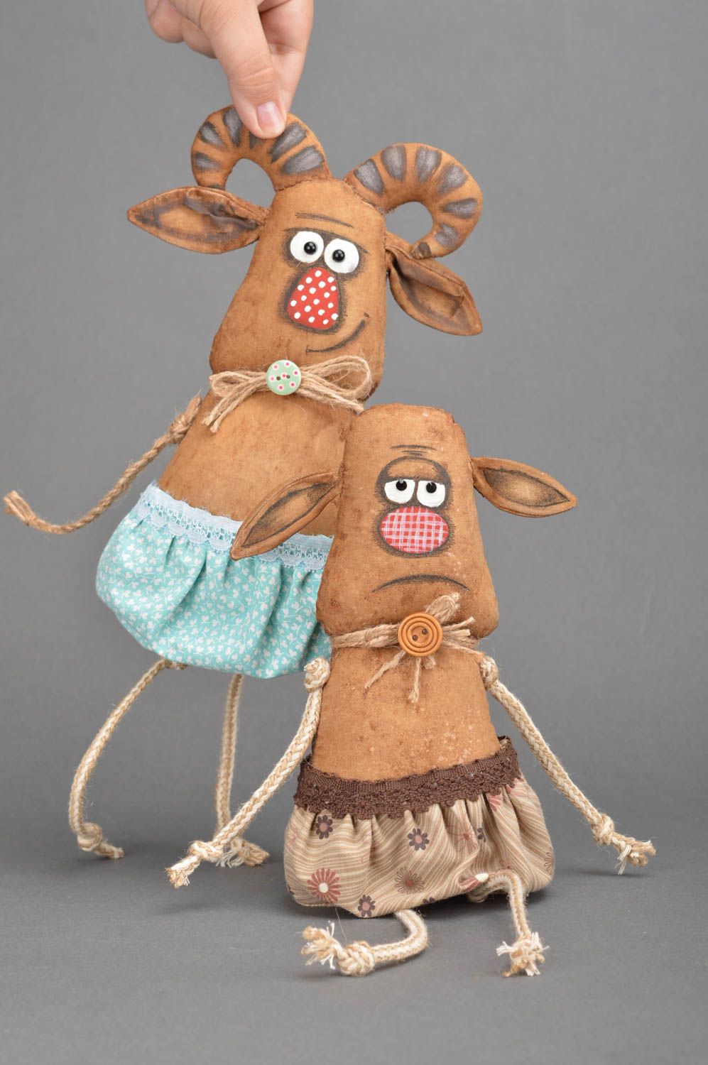Interieur Puppen Set 2 Stück Eseln und Ziegenbock handgefertigt aus Baumwolle foto 5