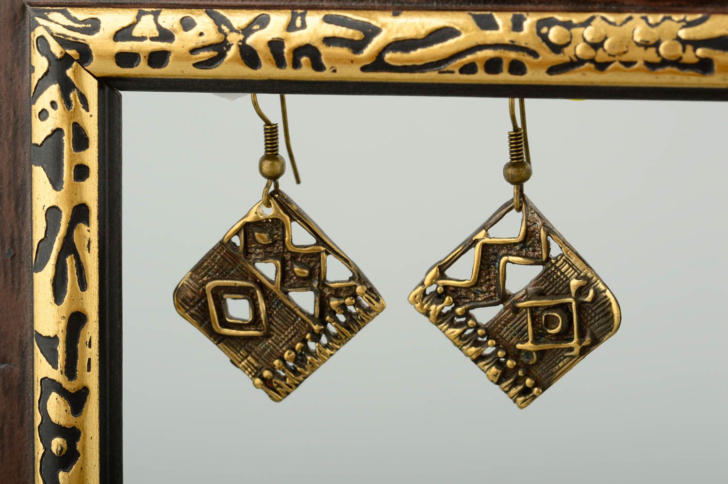 Украшение ручной работы длинные серьги ромбики украшение из бронзы авторское фото 1