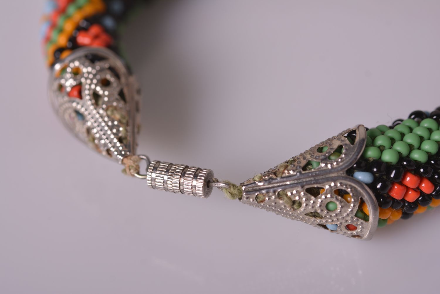 Модный браслет ручной работы украшение из бисера жгут браслет из бисера фото 5