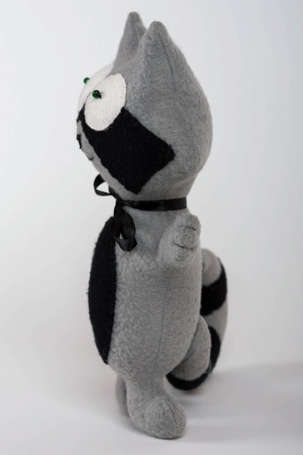 Jouet raton noir gris en tissu décoratif fait main cadeau original pour enfant photo 3
