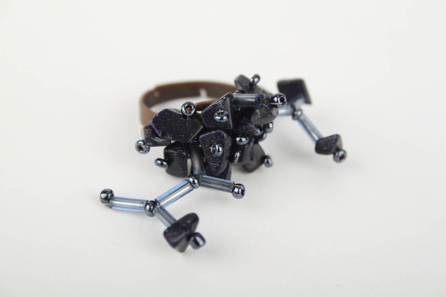 Bague perles de rocaille Bijou fait main noir Cadeau original femme design photo 3