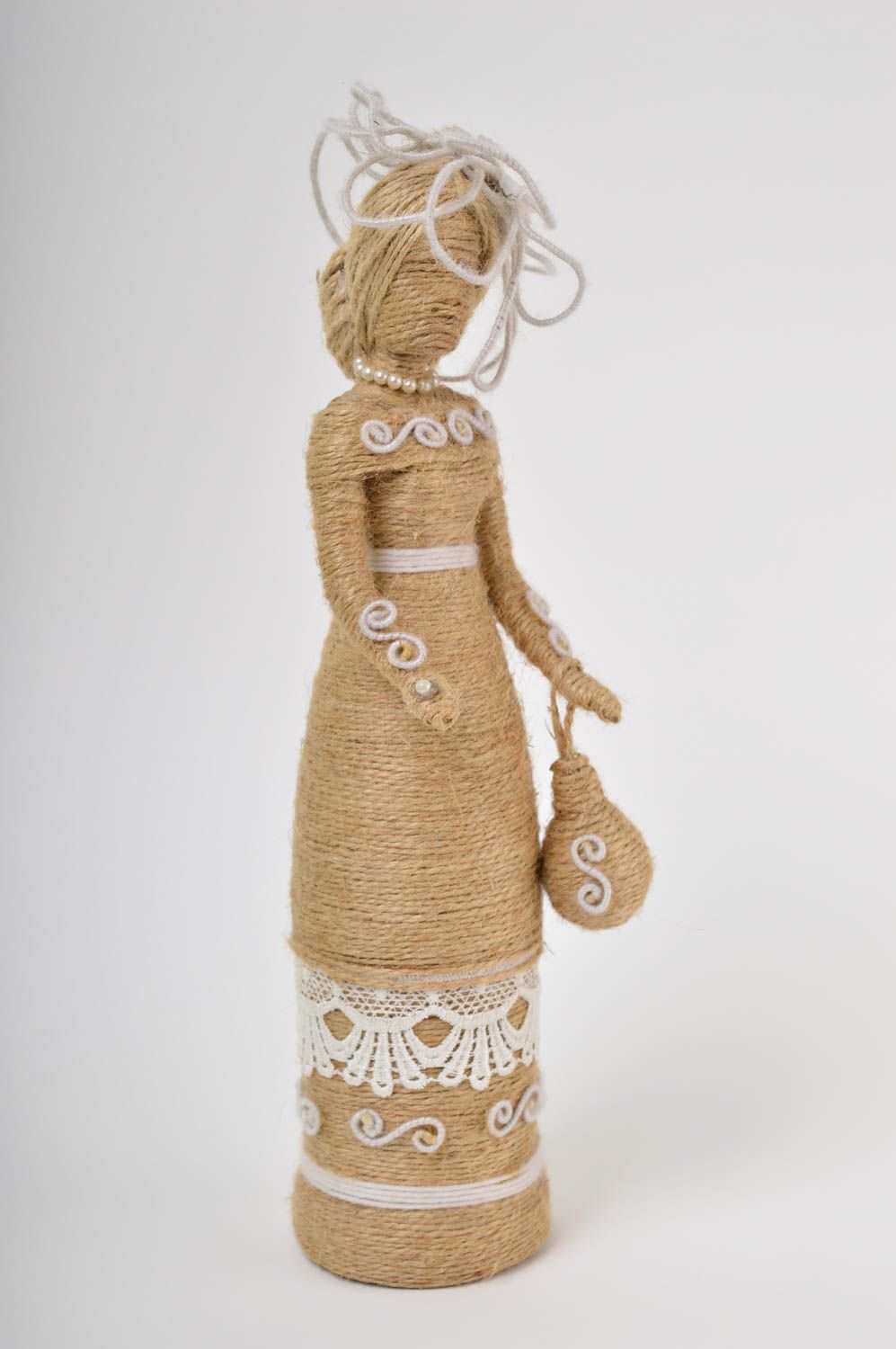 Figurine femme faite main Décoration ficelle originale design Déco maison photo 2