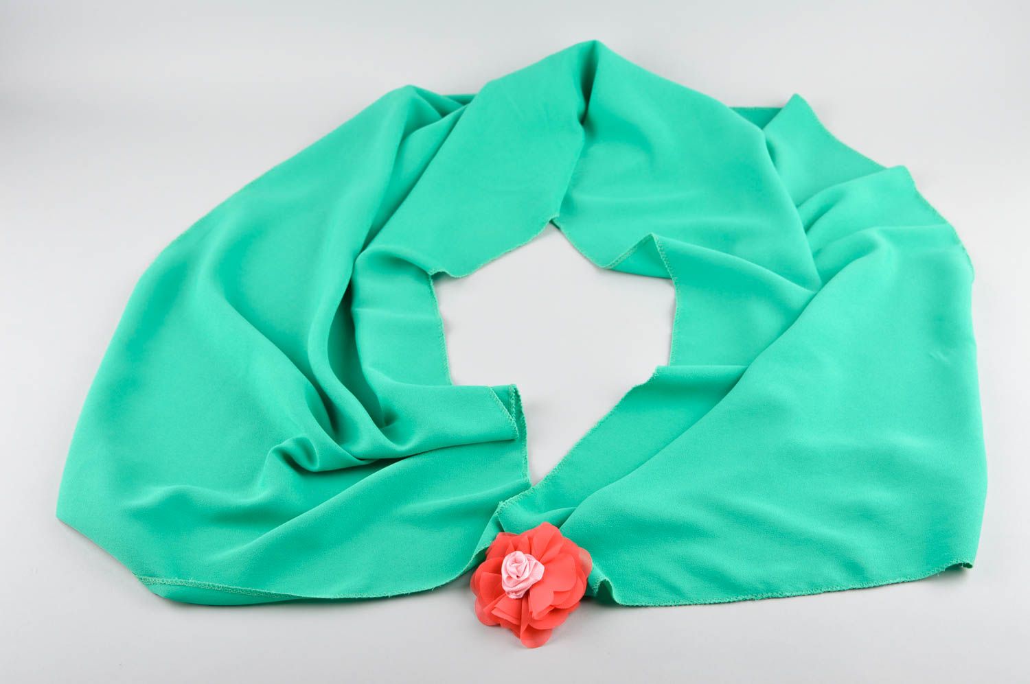 Gefilzter Schal handmade Damen Schlauchschal Frauen Accessoire grün Damen Schal  foto 1