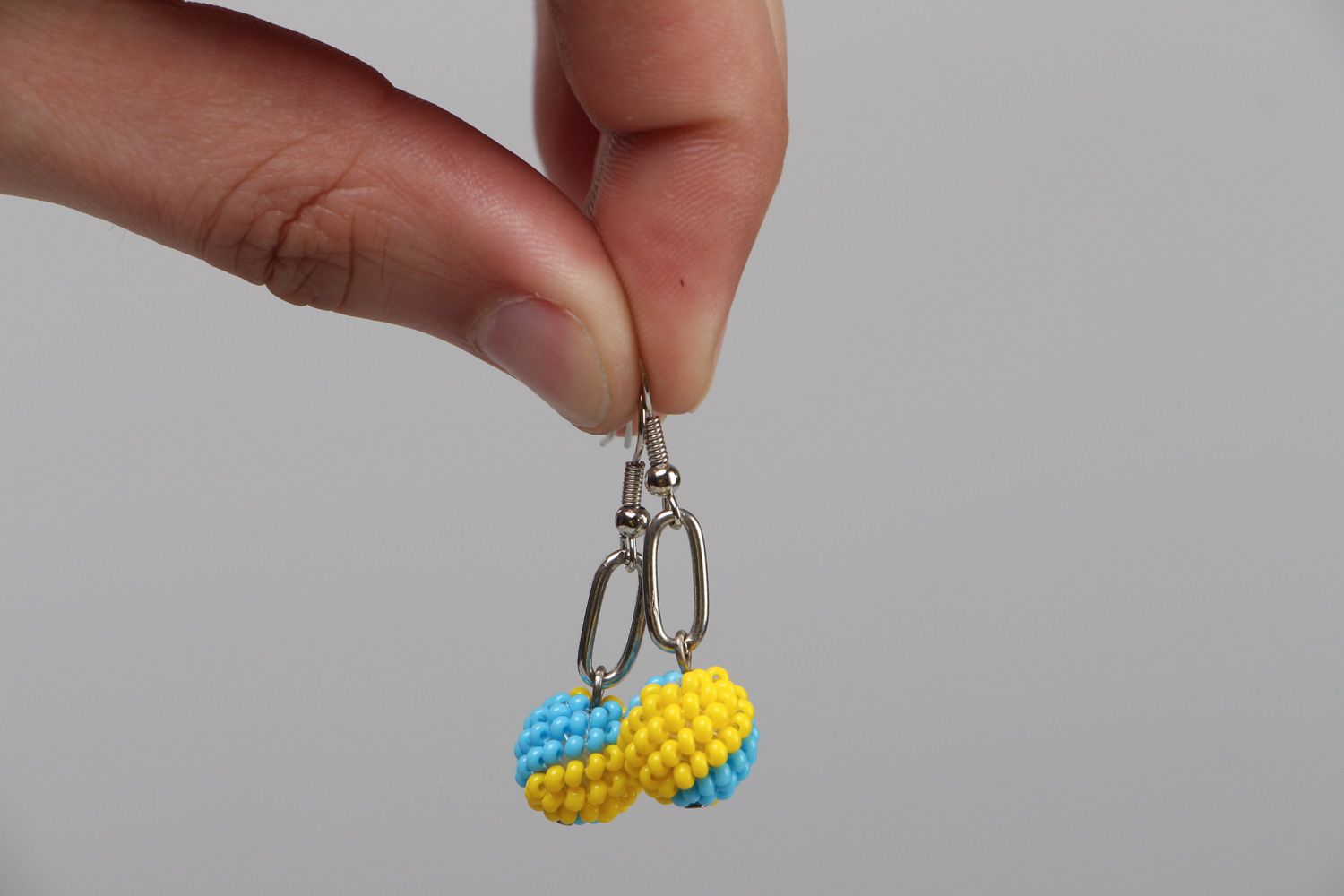 Boucles d'oreilles en perles de rocaille faites main jaune bleu bijou photo 3
