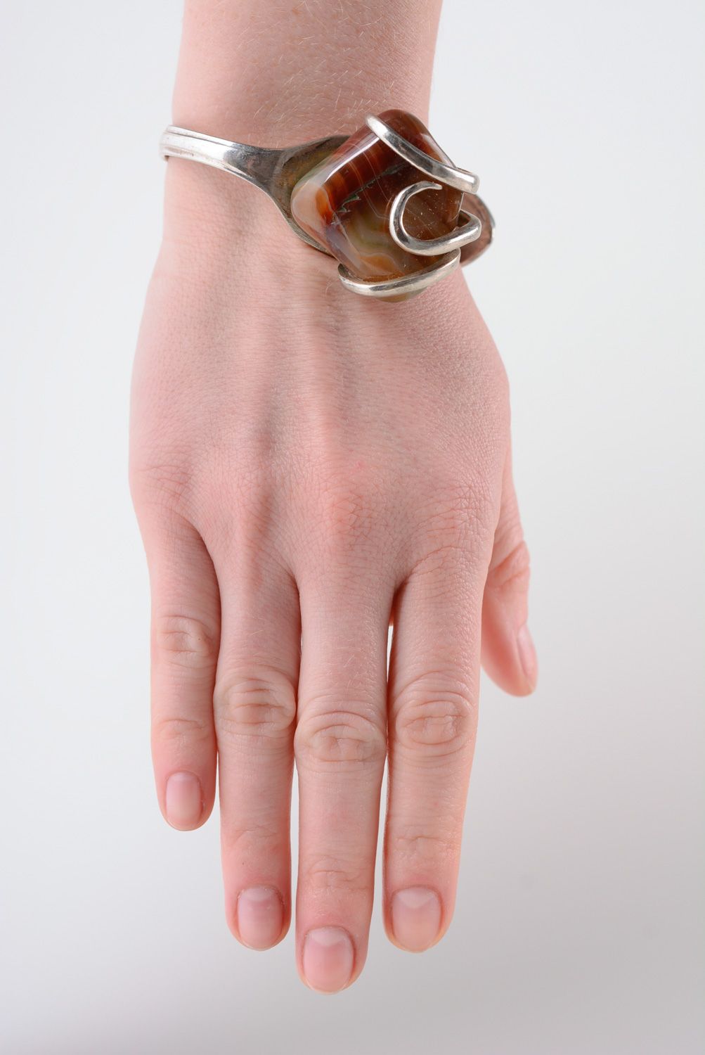 Handgemachtes Metall Armband mit Naturstein aus Gabel foto 3