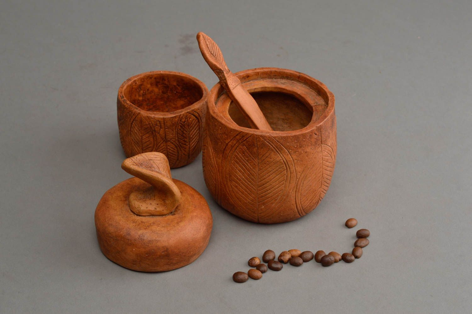 Art red clay handmade pottery set of no handle cup with ceramic spoon and pot with handle photo 1