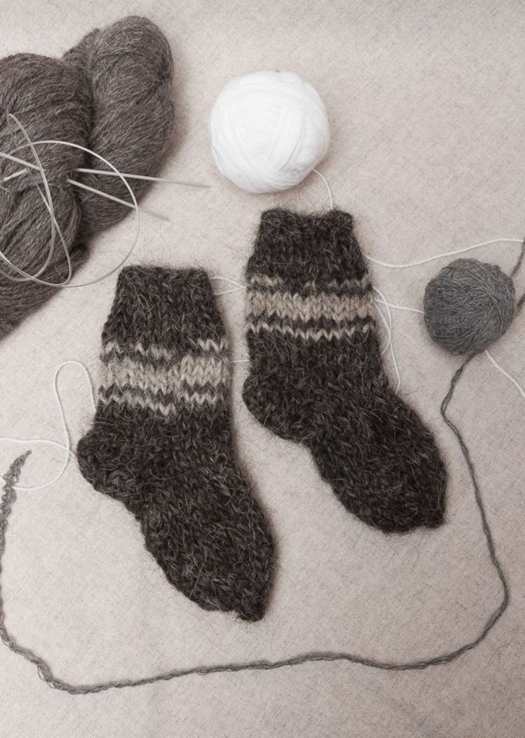 Soft children's woolen socks photo 1