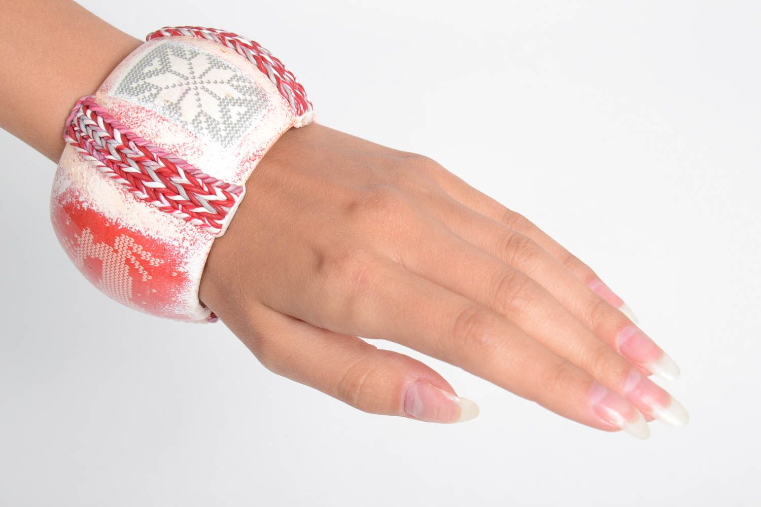 Armband aus Holz handmade Armschmuck Damen Frauen Accessoire mit Bemalung foto 3