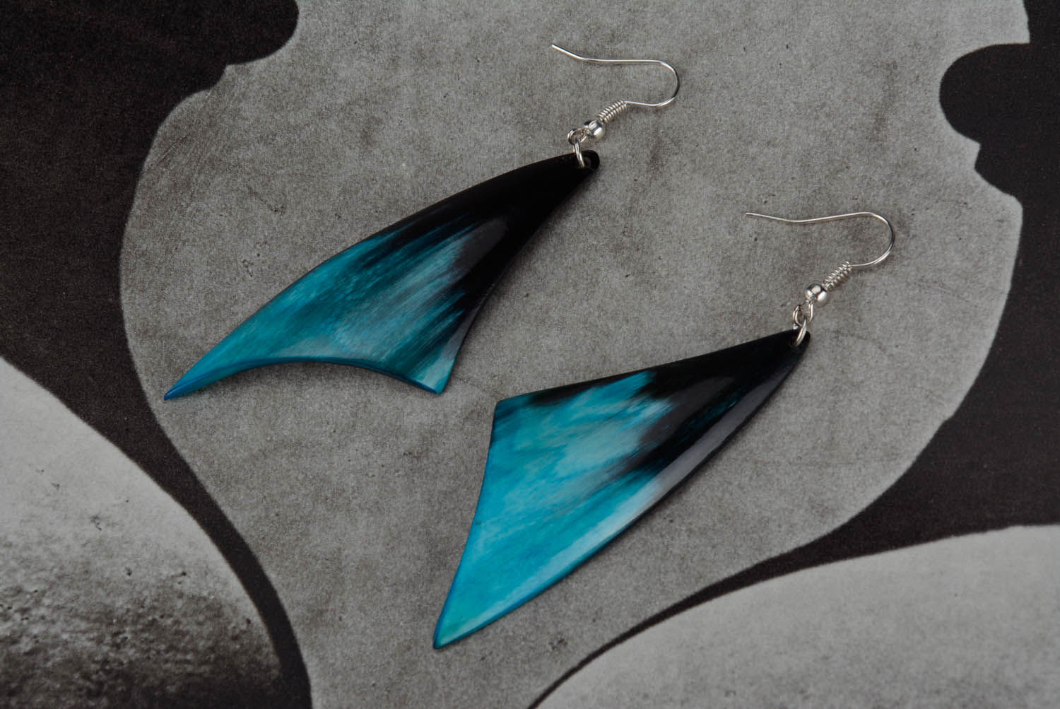 Earrings made ​​of horn Blue Feathers photo 3