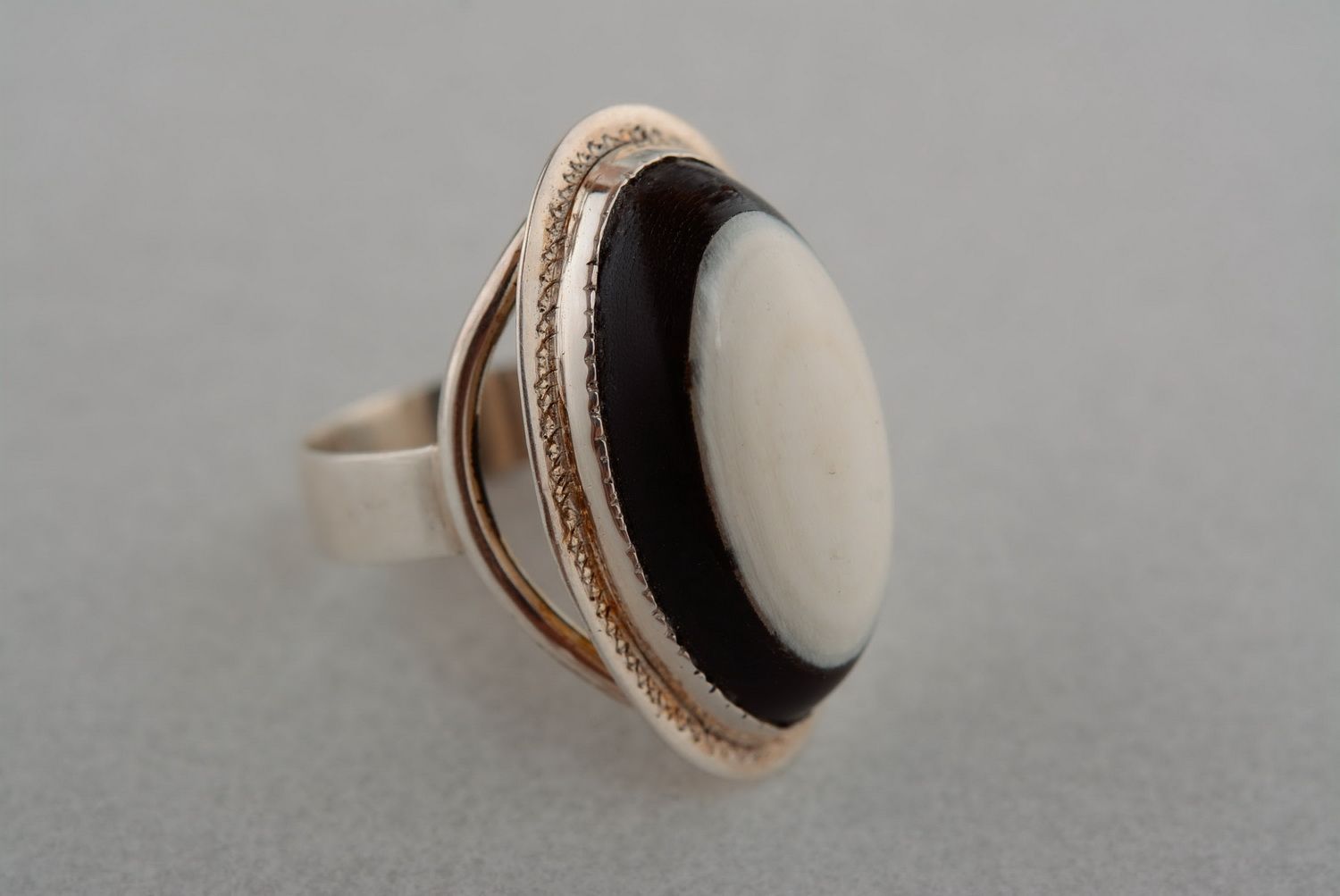 Ring with natural horn photo 4
