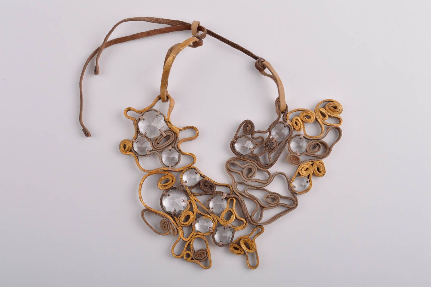 Halskette Frauen handmade Schmuck aus Leder Kristall Schmuck originell schön foto 2