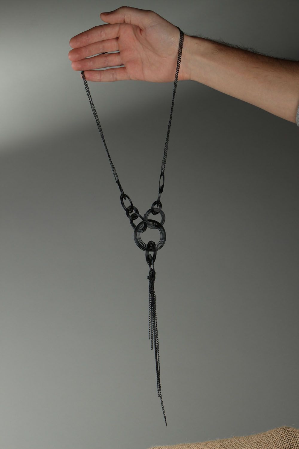 Ferrous metal necklace photo 4