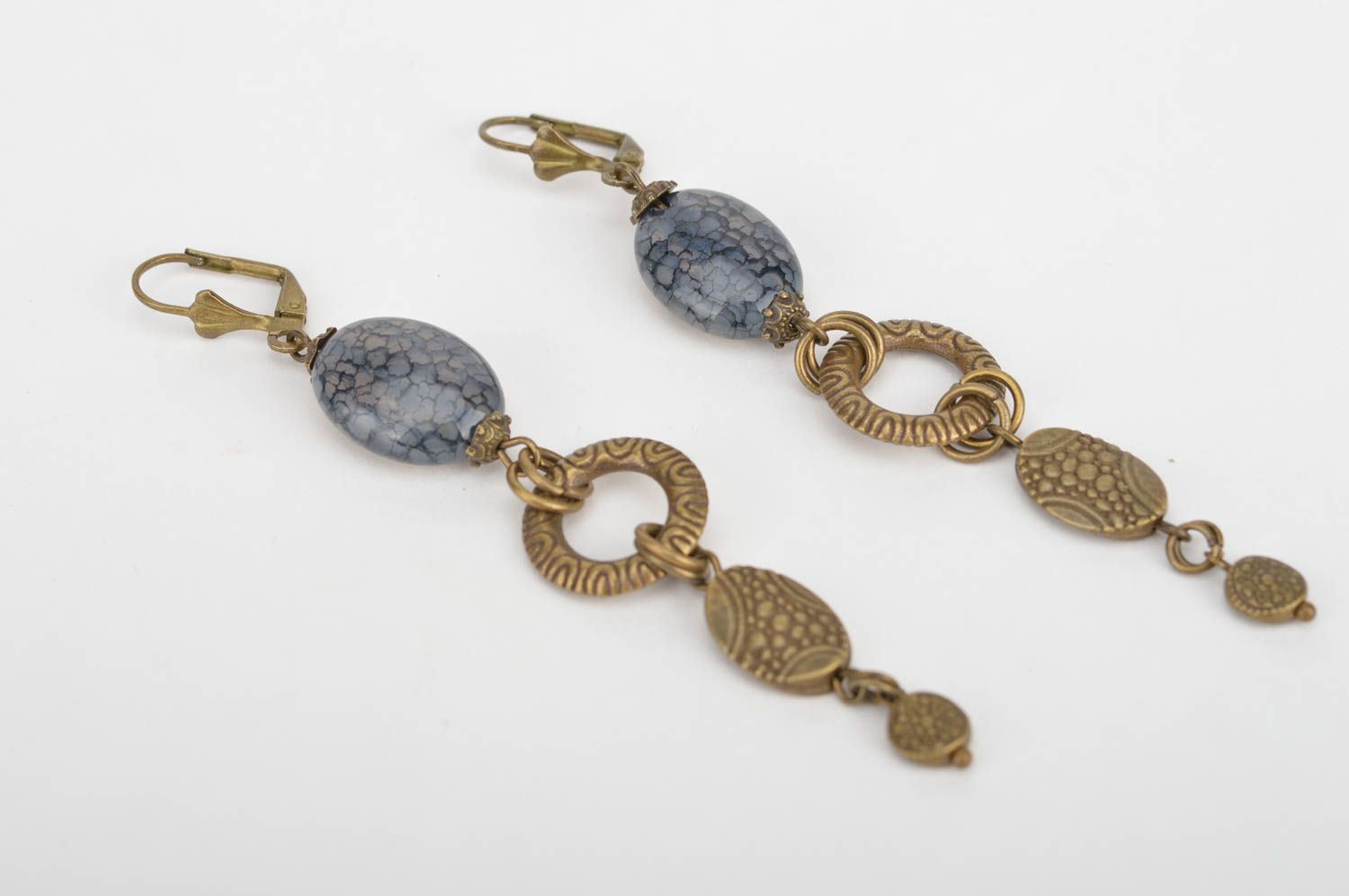 Massive Gehänge Ohrringe aus Metall mit Perlen für Frauen schön handgemacht foto 2