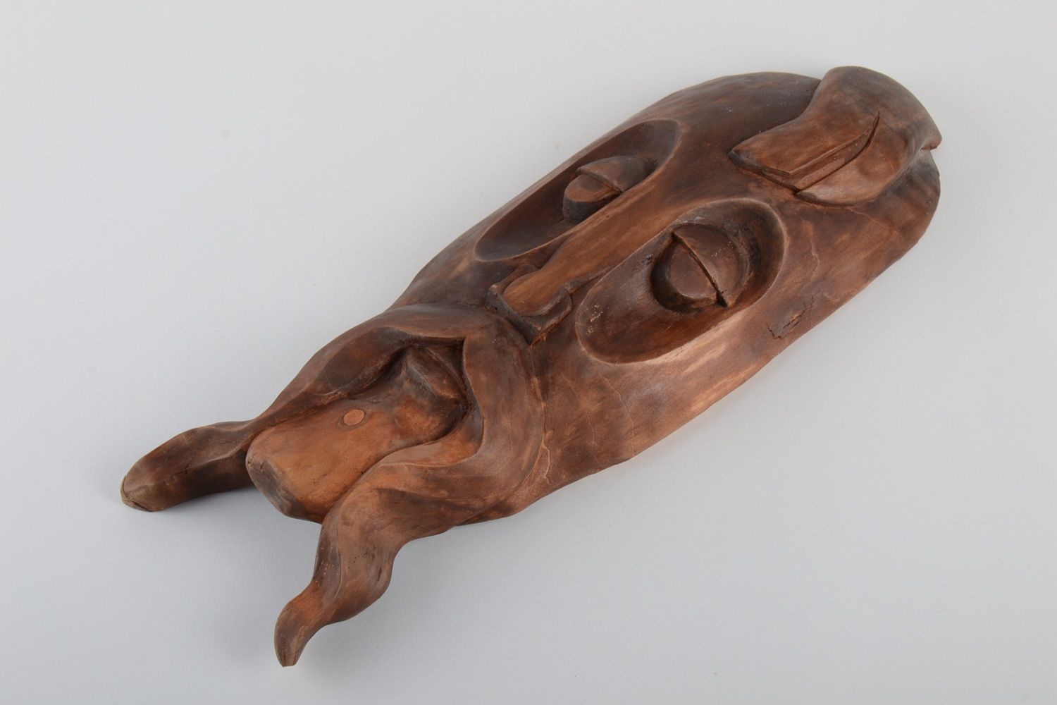Masque à suspendre en bois fait main original ethnique décoration de maison photo 2
