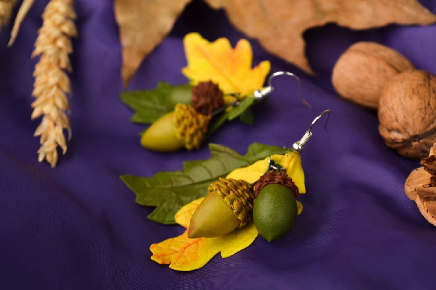 Handmade ausgefallener Ohrschmuck Ohrringe für Damen Porzellan Schmuck Eichel foto 1