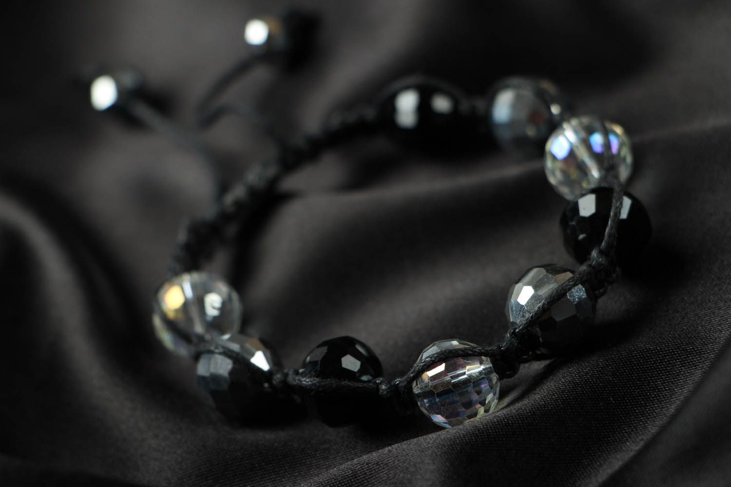 Braided bracelet with beads photo 2
