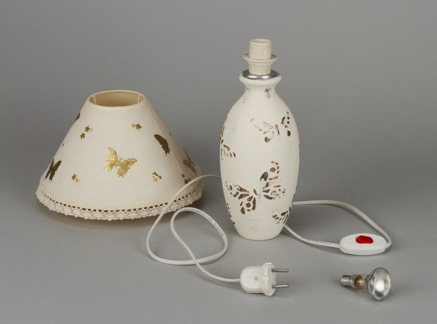 Handmade ceramic lamp photo 3