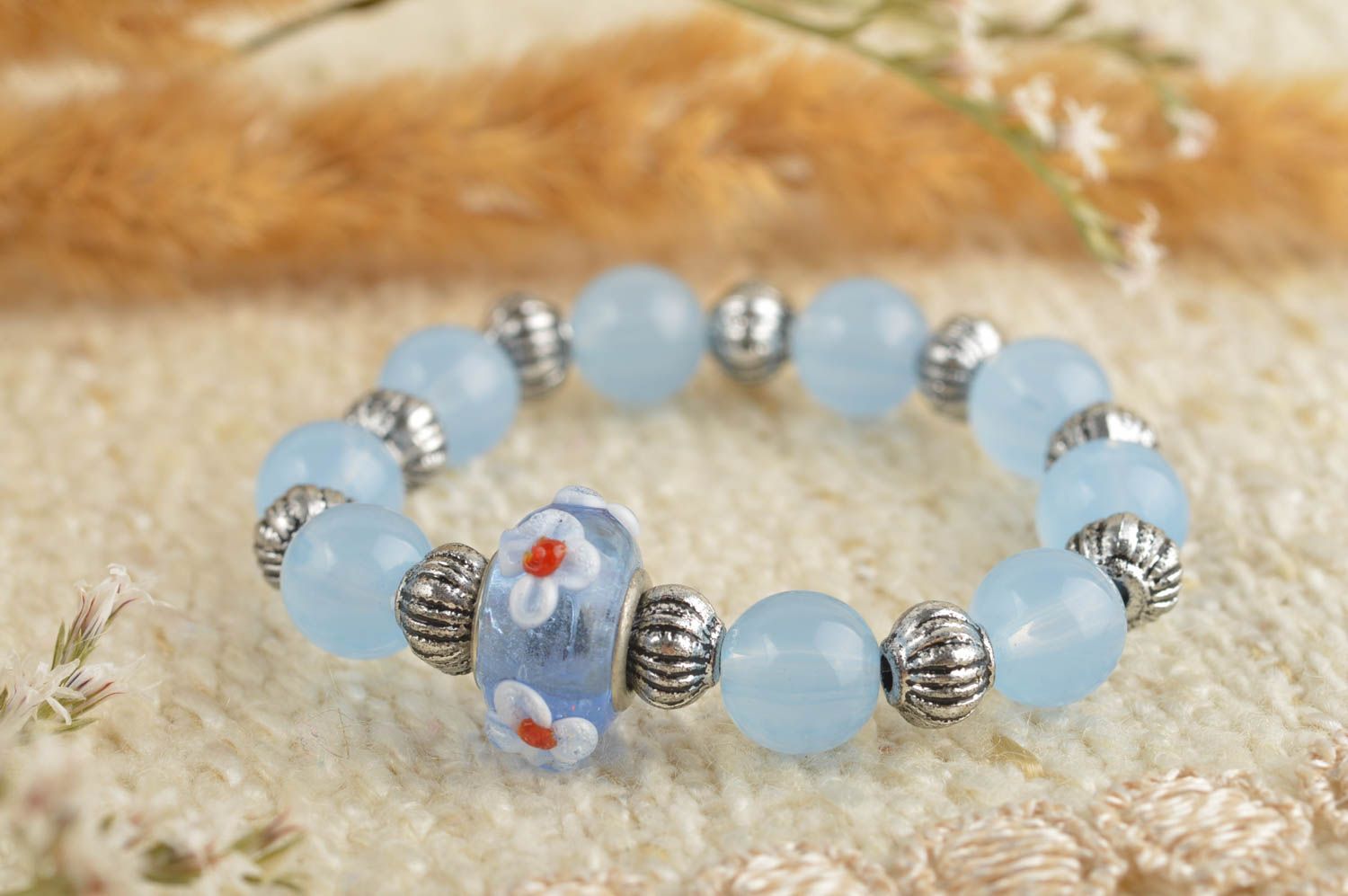 Schönes Modeschmuck Armband Kinder Accessoire Perlen Armband Handarbeit blau foto 1