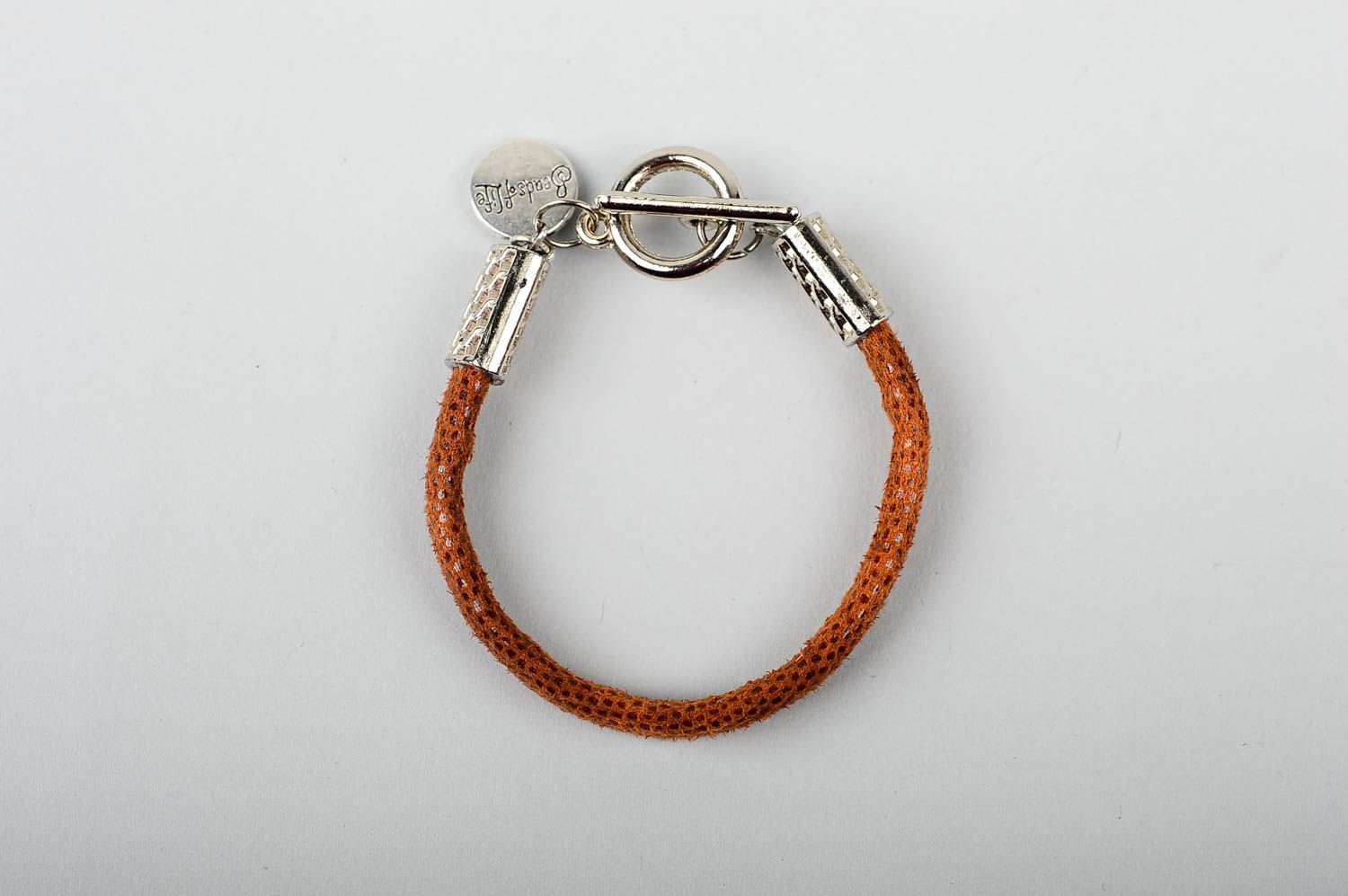 Bracelet cuir artificiel Bijou fait main marron stylé Accessoire design photo 1