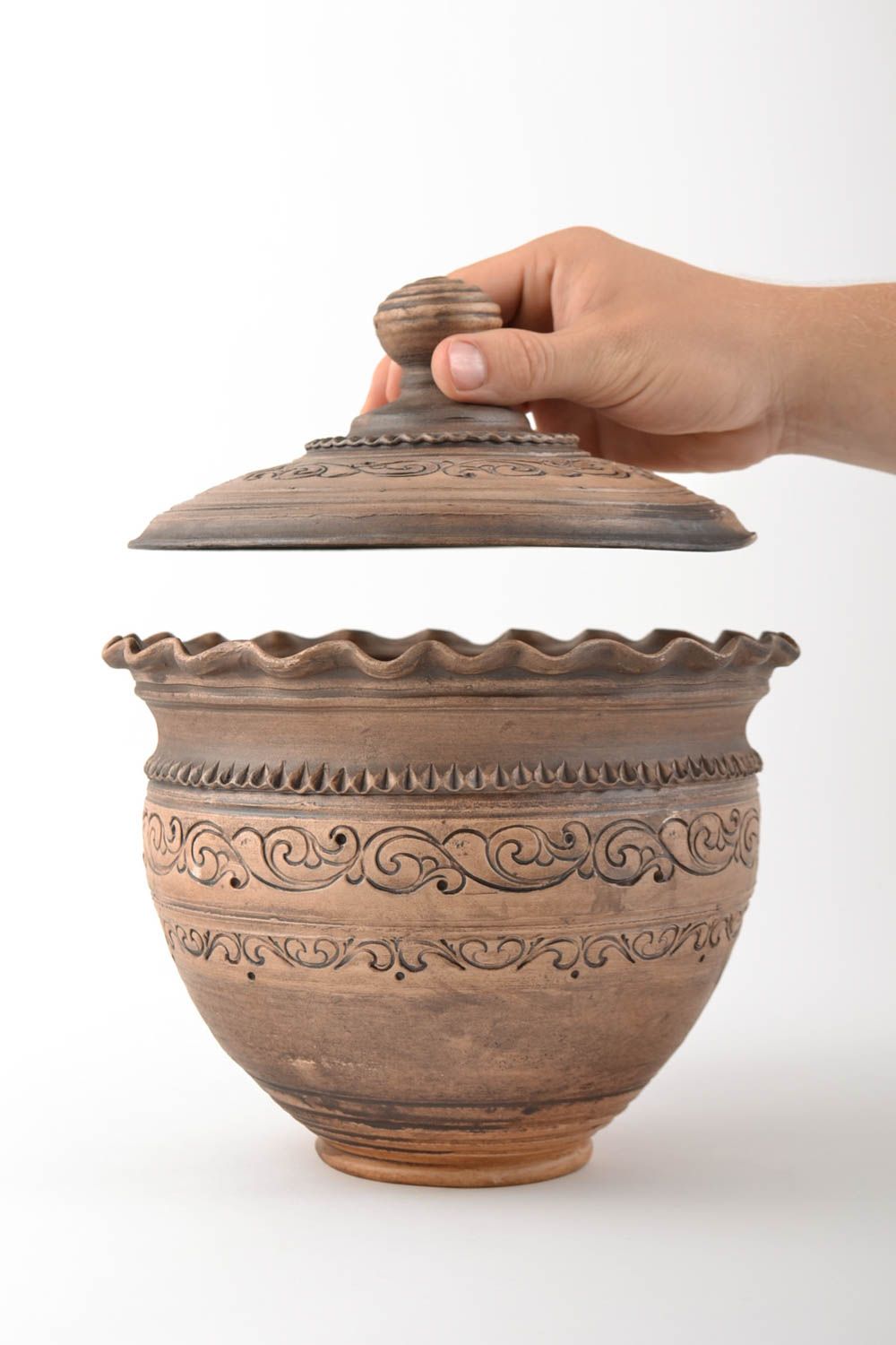Clay pot for oven with lid processed with silver handmade pottery 3 l photo 4