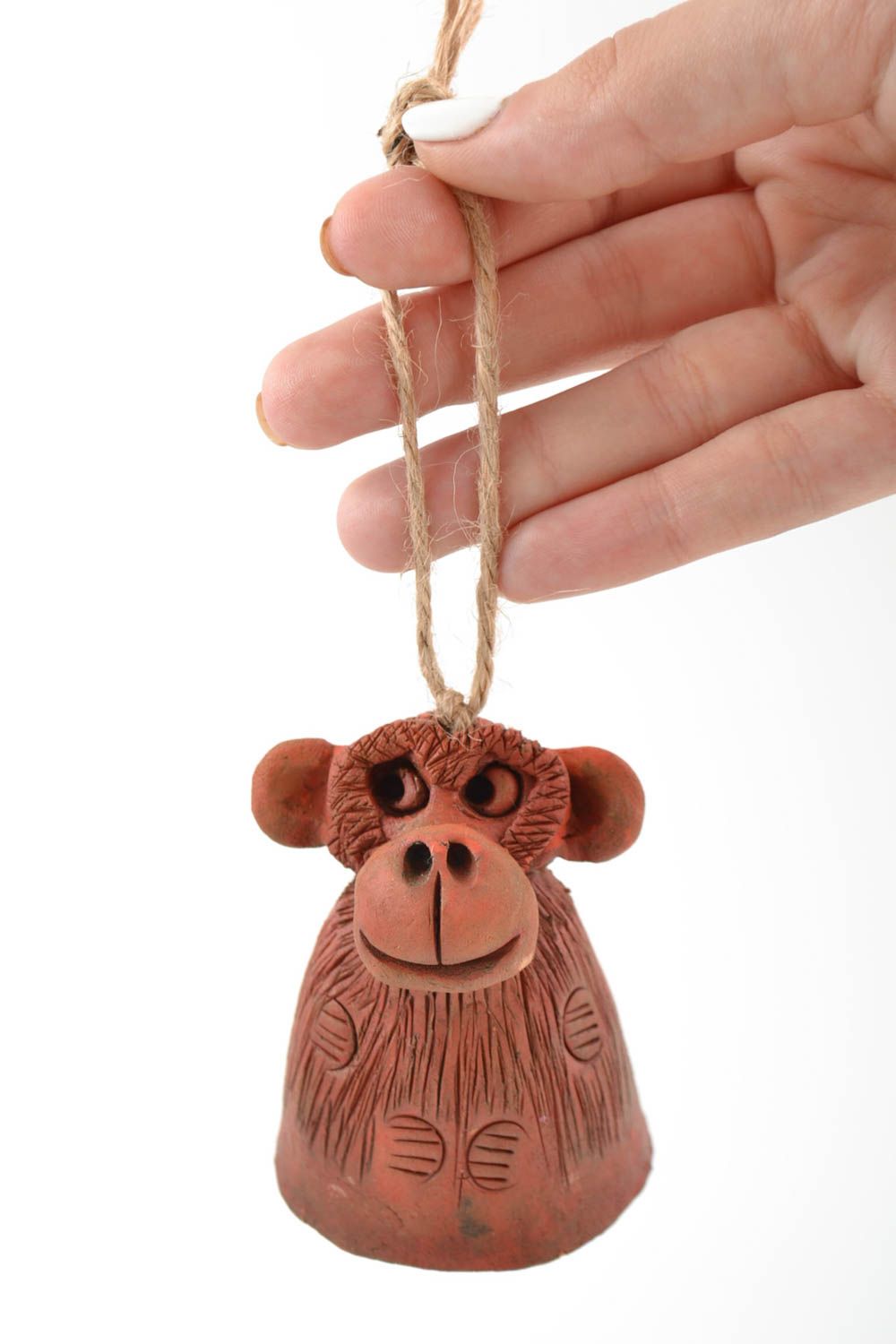 Cloche décorative en céramique singe faite main originale avec un cordon photo 2