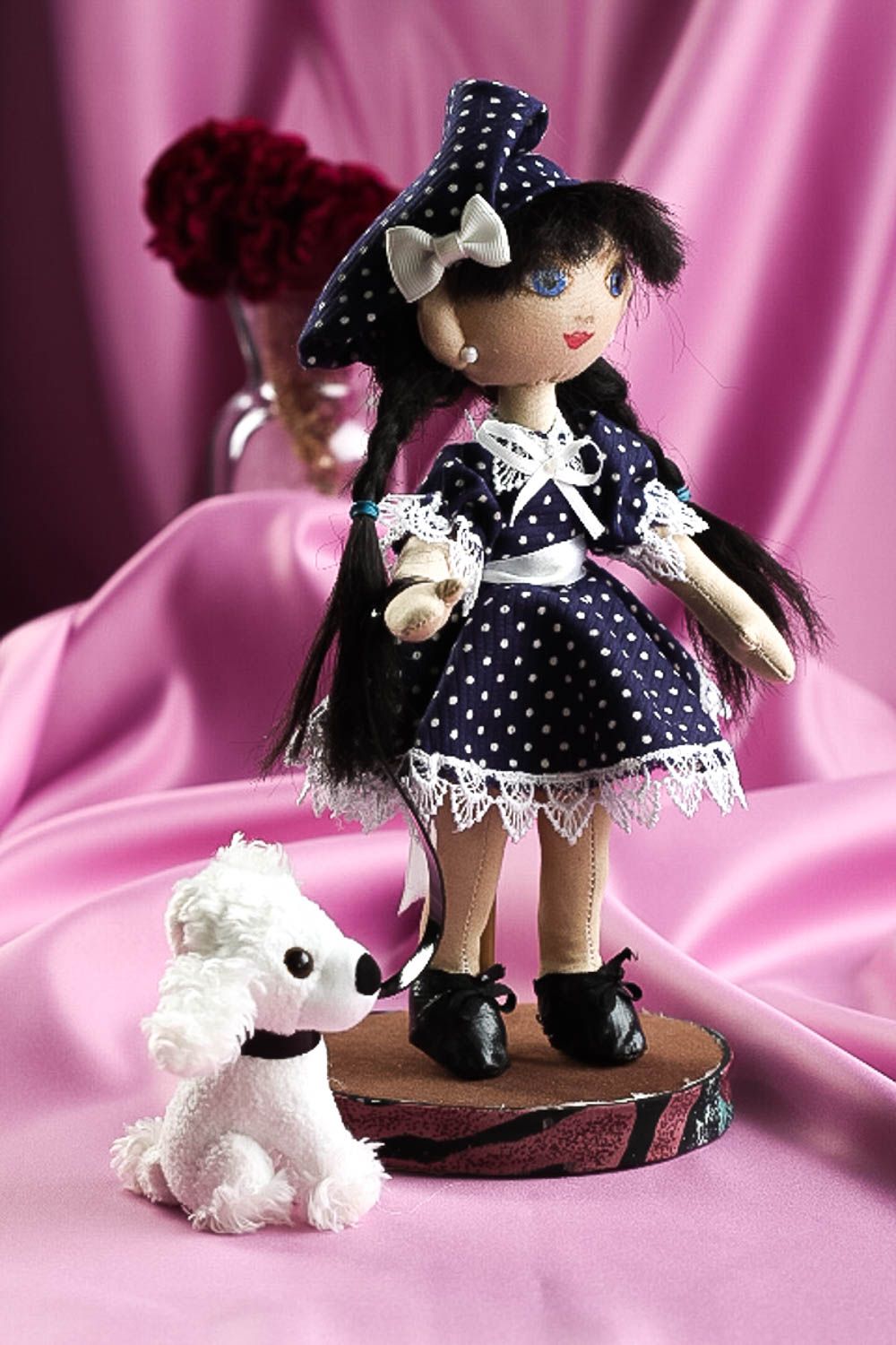 Кукла ручной работы авторская кукла хлопковая коллекционная кукла с подставкой фото 1
