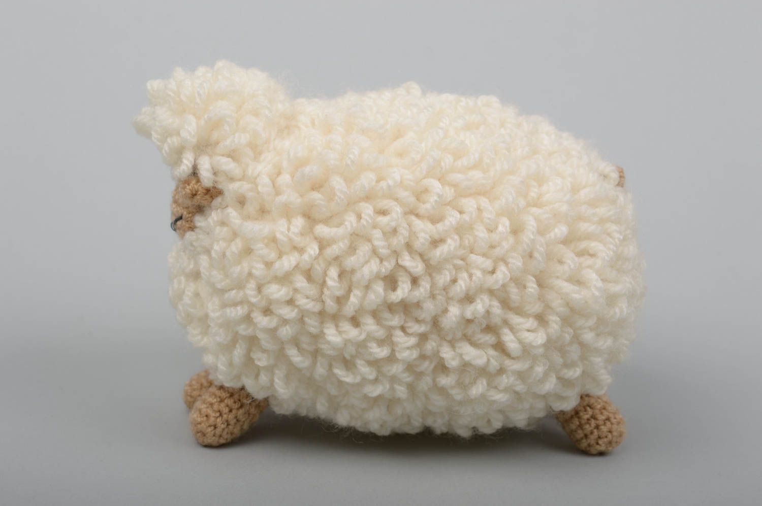 Jouet fait main Peluche mouton Jouet enfant petit tricoté fils acryliques photo 4