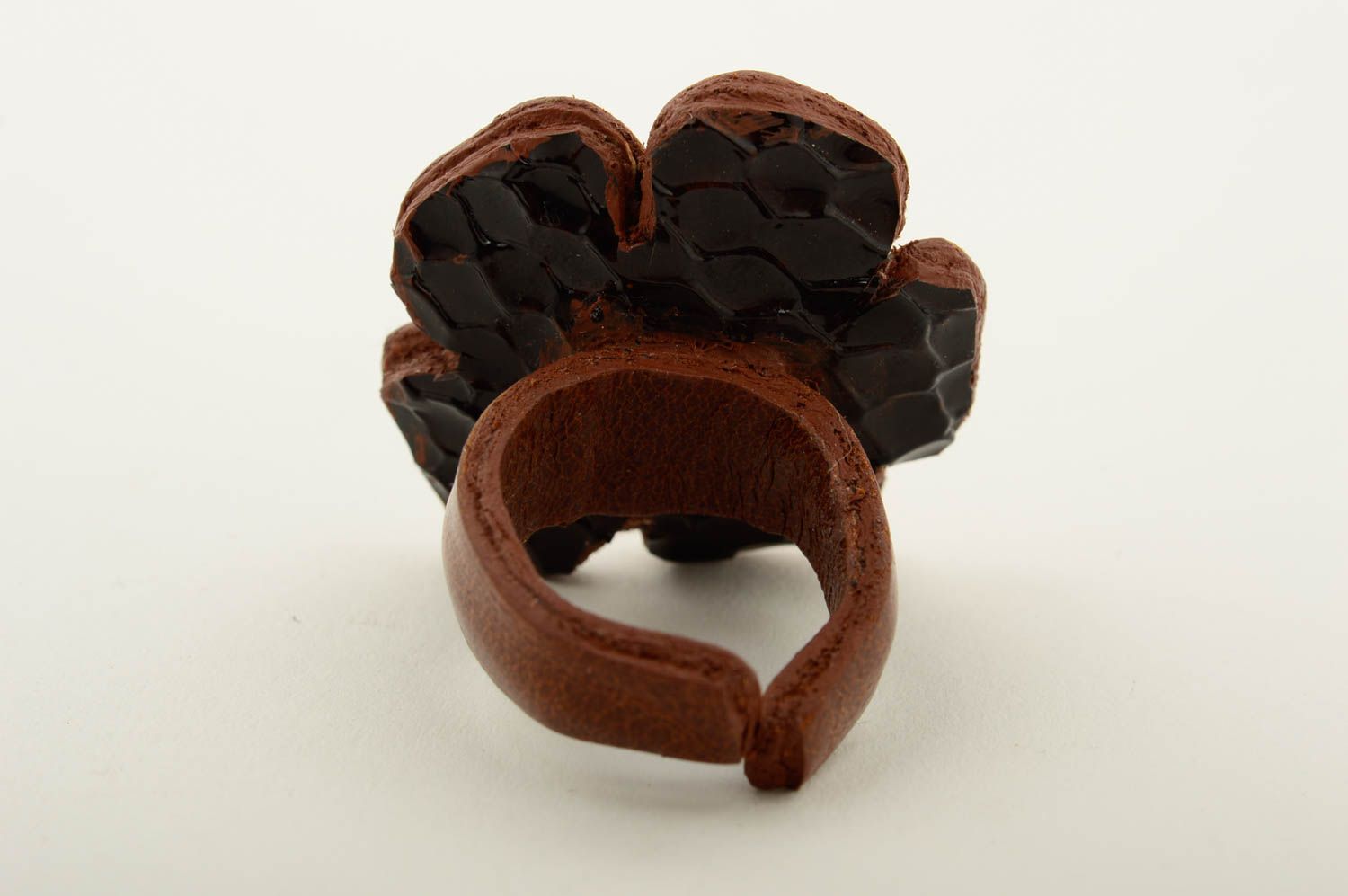 Handmade Damen Ring Geschenk für Frau schöner Damenring Schmuck aus Leder  foto 5