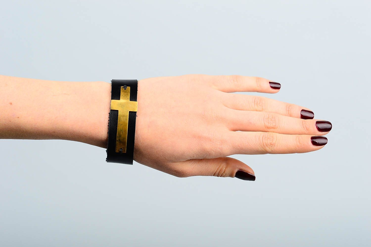 Black handmade leather bracelet wrist bracelet fashion accessories for girls photo 5