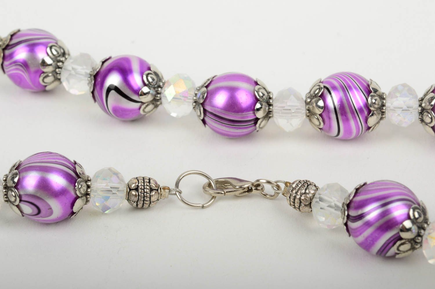 Ensemble bijoux Collier fait main Boucles d'oreilles originales fantaisie violet photo 3