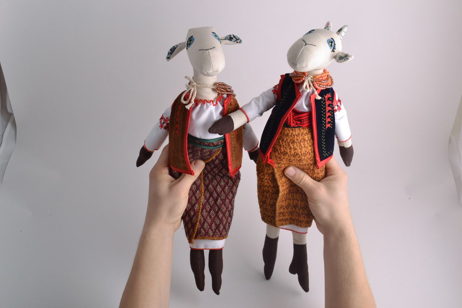 Set of 2 handmade interior fabric soft toys goats in ethnic Ukrainian clothes photo 5